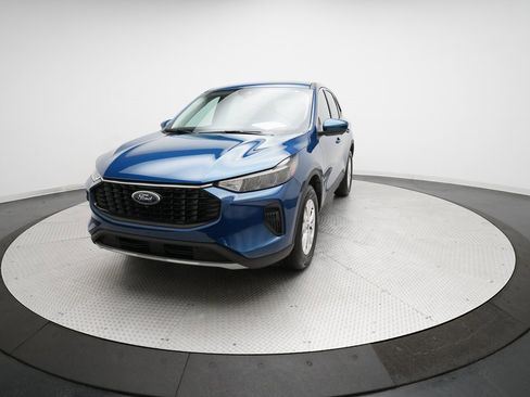 Used 2023 Ford Escape Active w/ Tech Pack #2 image 33