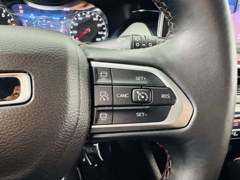Used 2022 Jeep Compass Limited AWD/4WD image 12