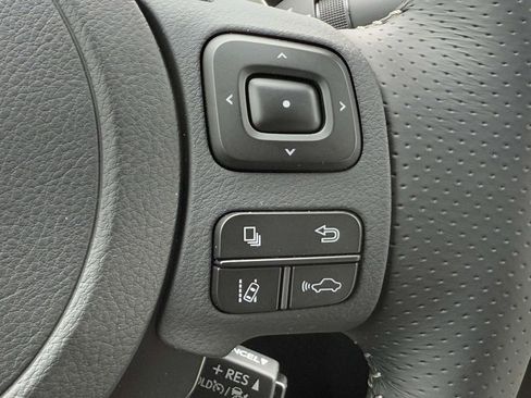 Used 2025 Lexus IS 350 F Sport image 24