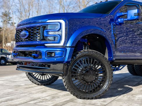 Used 2026 Ford F450 Platinum w/ Platinum Plus Package image 2