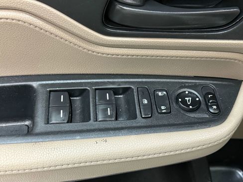 Used 2018 Honda Odyssey EX-L image 24