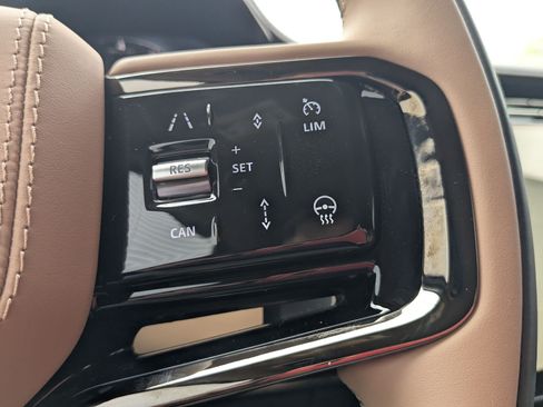 New 2026 Land Rover Range Rover Sport Autobiography AWD/4WD image 18