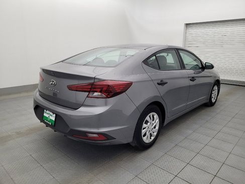 Used 2020 Hyundai Elantra SE w/ Cargo Package (C1) image 9