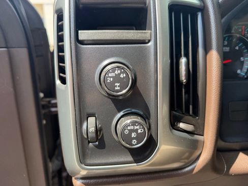 Used 2016 Chevrolet Silverado 1500 LT w/ All Star Edition AWD/4WD image 30
