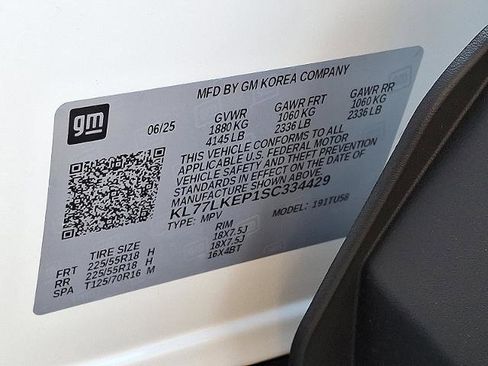 New 2025 Chevrolet Trax ACTIV w/ Sunroof Package image 12