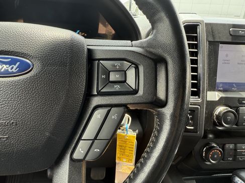 Used 2020 Ford F150 XLT w/ Equipment Group 302A Luxury AWD/4WD image 18