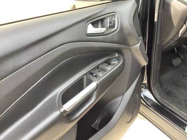 Used 2014 Ford Escape Titanium FWD image 20