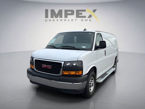Used 2024 GMC Savana 2500 w/ Driver Convenience Package RWD image 1