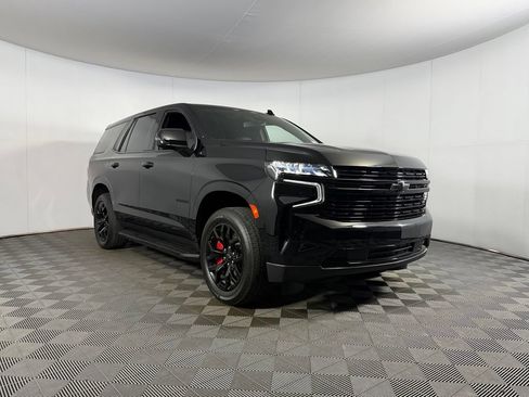 Used 2024 Chevrolet Tahoe RST w/ RST Performance Edition AWD/4WD image 3