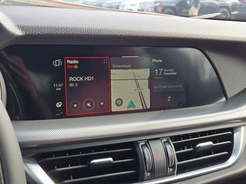 New 2025 Alfa Romeo Stelvio Sprint image 30