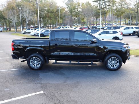Used 2024 Chevrolet Colorado LT w/ LT Convenience Package III image 12