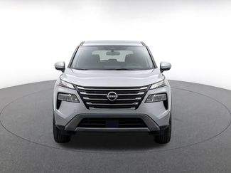 Used 2025 Nissan Rogue SV FWD video 2