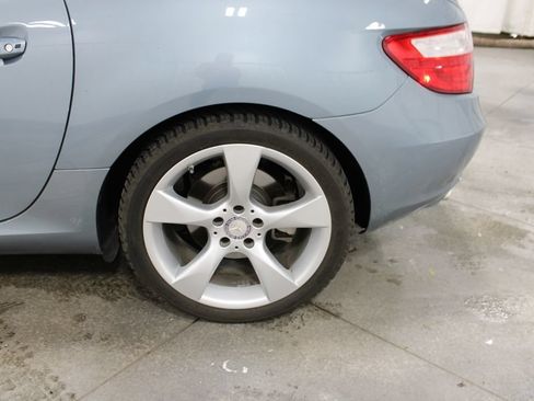 Used 2012 Mercedes-Benz SLK 350 image 30