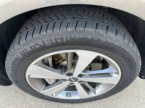 Used 2023 Genesis GV80 2.5T w/ Prestige 20" Package AWD/4WD image 19