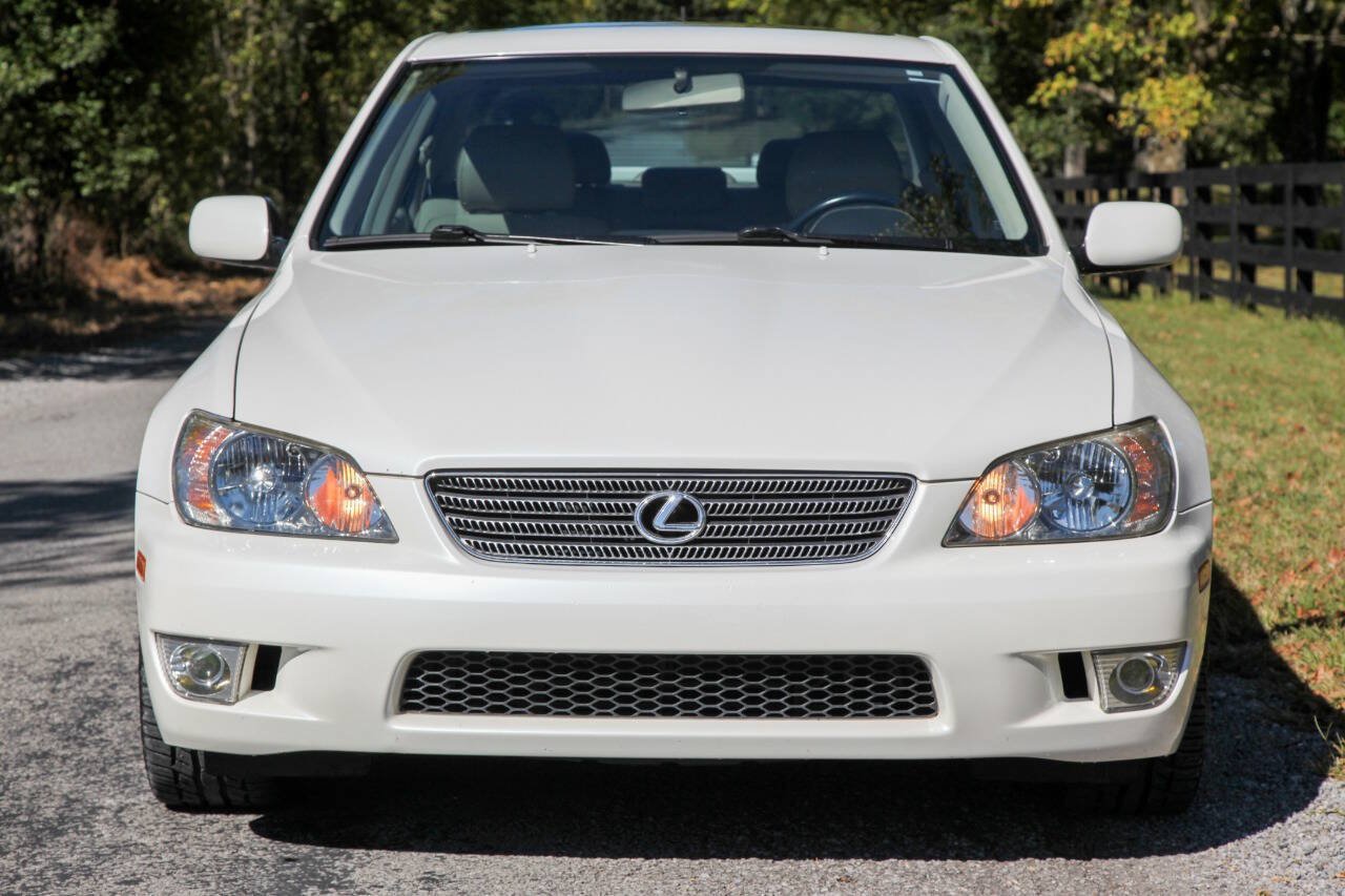 Used 2001 Lexus IS 300 w/ Leather Trim Pkg RWD image 3
