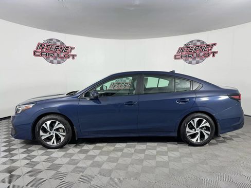 Used 2024 Subaru Legacy Premium image 4