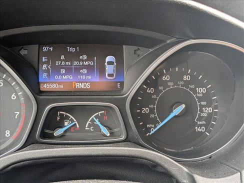 Used 2018 Ford Focus SEL FWD image 11