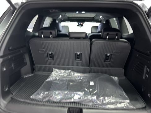 New 2026 Buick Enclave Sport Touring w/ Power Package AWD/4WD image 24