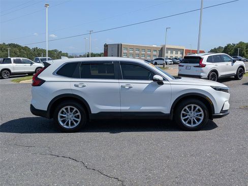 Certified 2025 Honda CR-V EX image 4