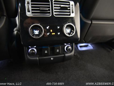 Used 2019 Land Rover Range Rover HSE image 25