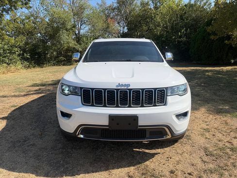 Used 2022 Jeep Grand Cherokee Limited AWD/4WD image 2