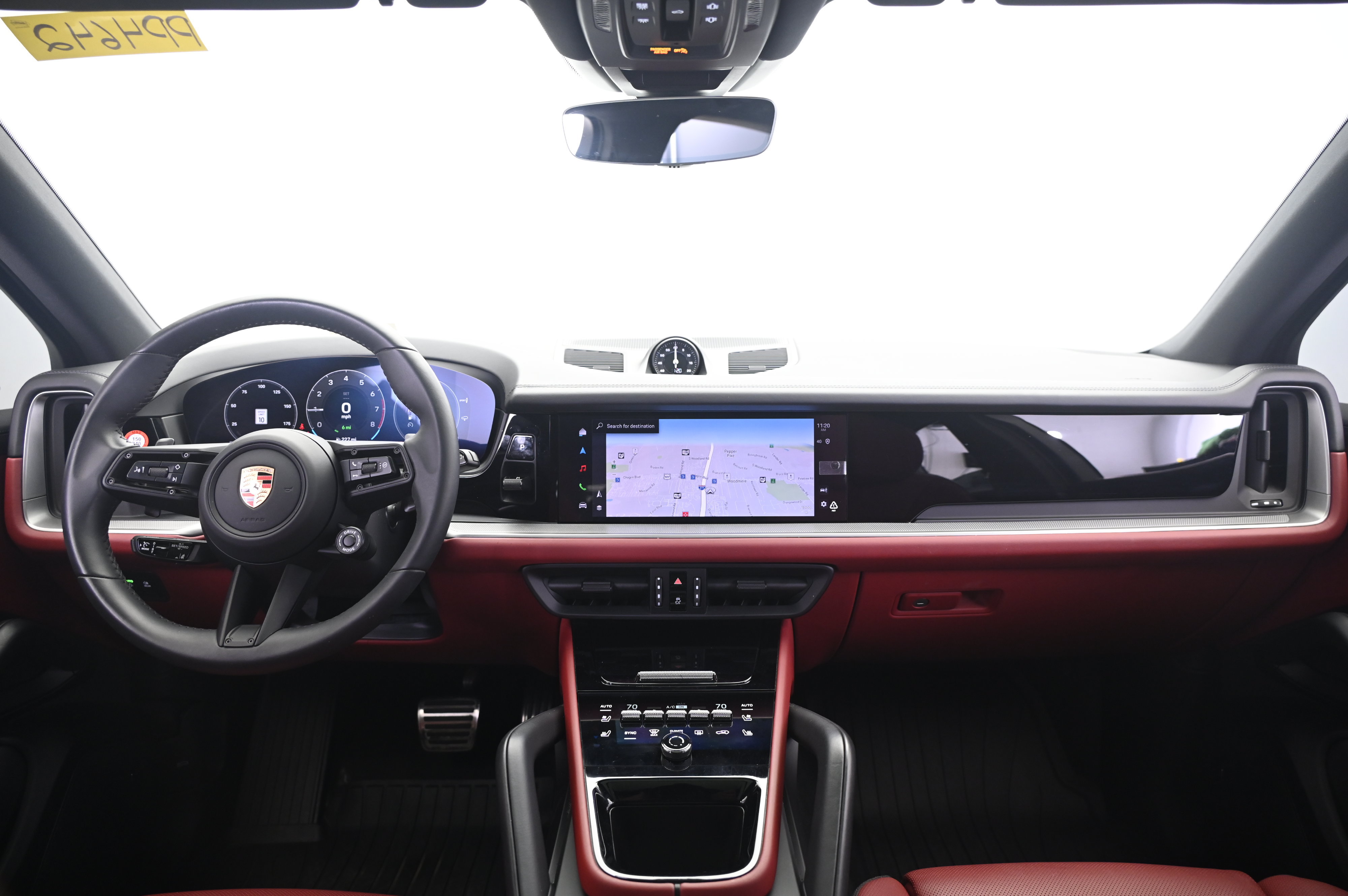 Certified 2025 Porsche Cayenne S AWD/4WD image 31