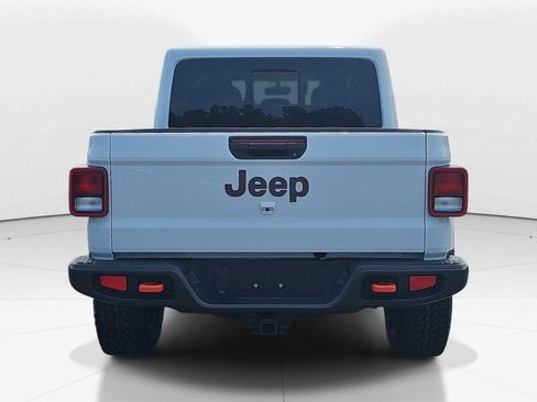 Used 2023 Jeep Gladiator Mojave w/ Cold Weather Group AWD/4WD image 5