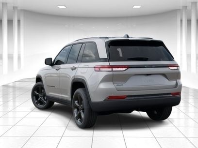 New 2025 Jeep Grand Cherokee Altitude