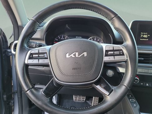 Used 2022 Kia Telluride SX FWD image 17