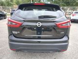 Used 2021 Nissan Rogue Sport S image 6