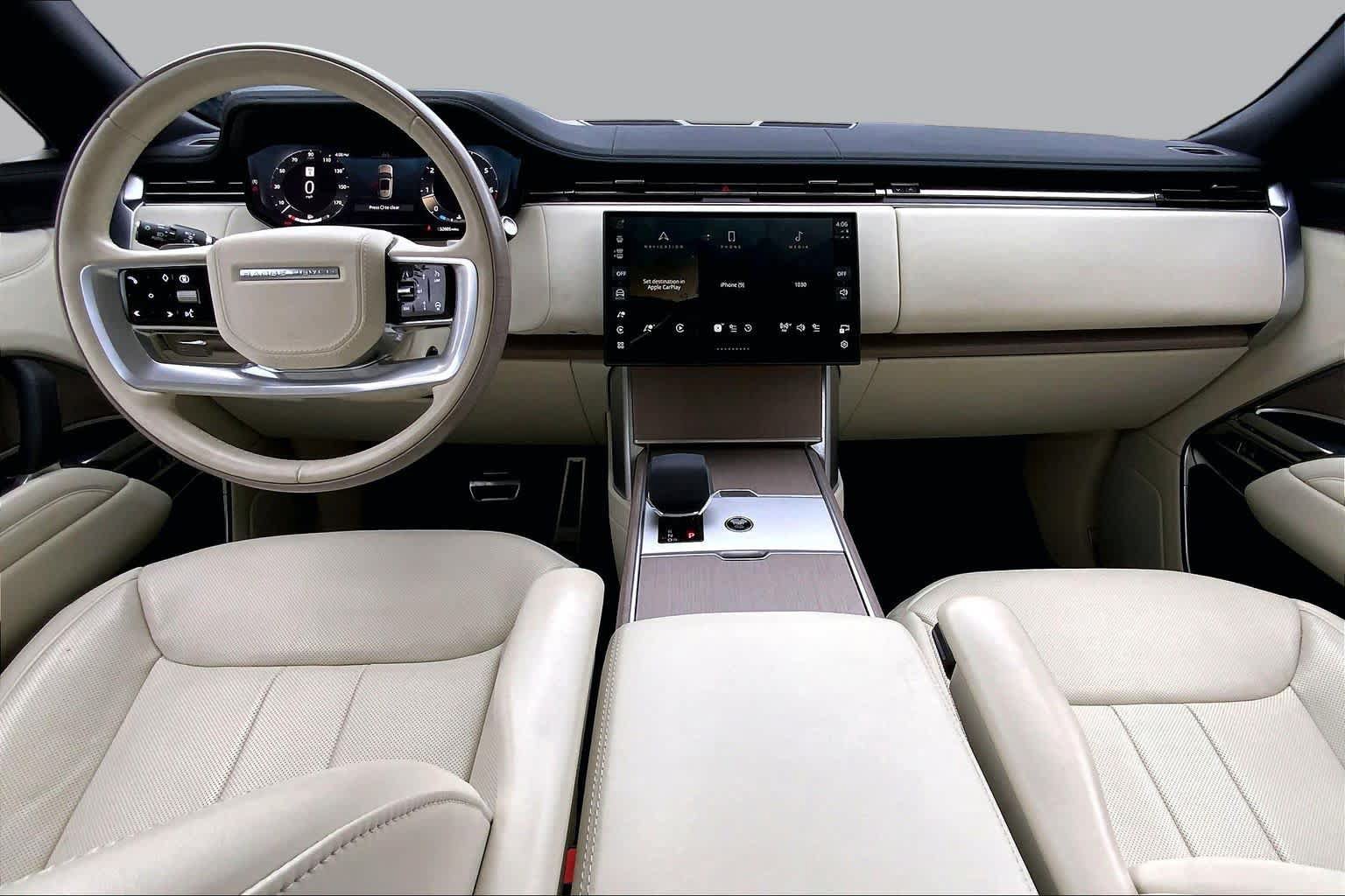 Used 2024 Land Rover Range Rover SE AWD/4WD image 14