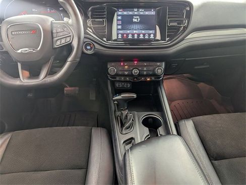 Used 2022 Dodge Durango GT image 25