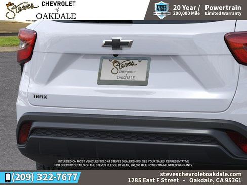 New 2026 Chevrolet Trax LS w/ LS Convenience Package FWD image 14