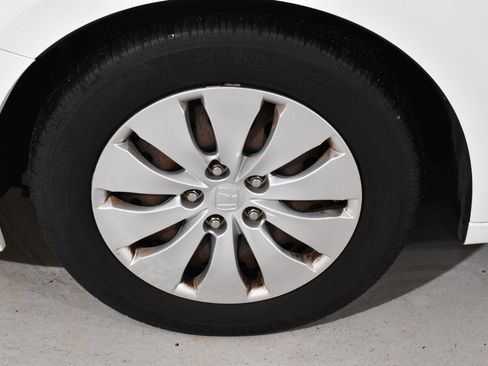 Used 2012 Honda Accord LX image 22