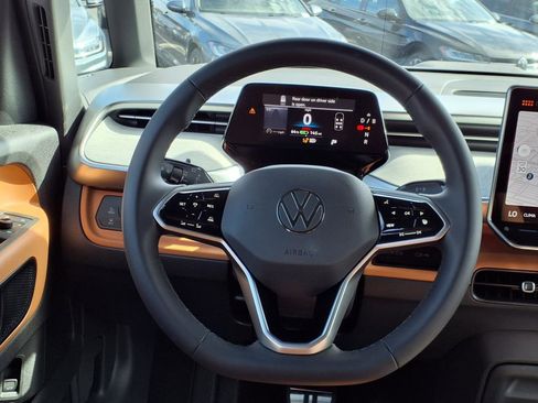 New 2025 Volkswagen ID. Buzz Pro S image 12