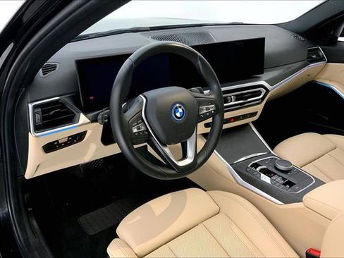 Certified 2023 BMW 330e w/ Convenience Package image 21