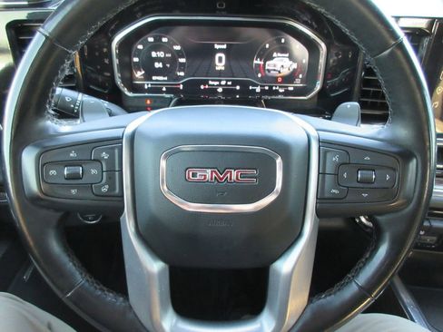 Certified 2024 GMC Sierra 1500 Elevation w/ Elevation Premium Package AWD/4WD image 9