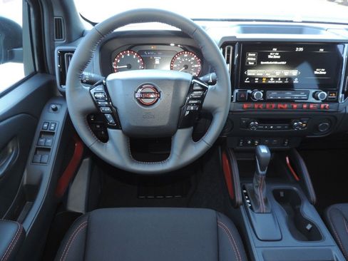 New 2026 Nissan Frontier Pro-X image 18