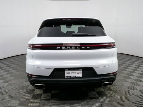 New 2026 Porsche Cayenne image 31