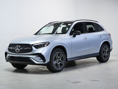 New 2026 Mercedes-Benz GLC 300 4MATIC image 4