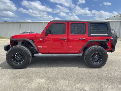 Used 2018 Jeep Wrangler Unlimited Sport S AWD/4WD image 7