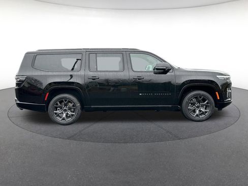 New 2026 Jeep Grand Wagoneer L Limited image 6