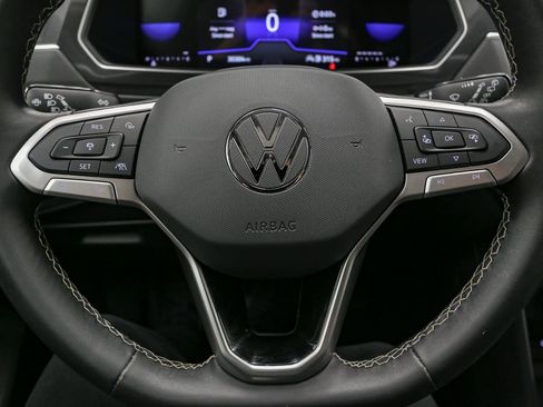 Certified 2024 Volkswagen Tiguan S image 36