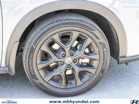 Used 2024 Honda HR-V Sport image 10
