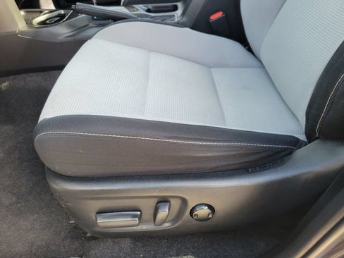Used 2018 Toyota RAV4 Adventure AWD/4WD image 18