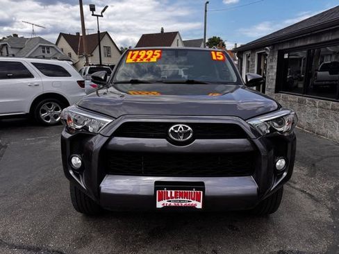 Used 2015 Toyota 4Runner SR5 Premium AWD/4WD image 2