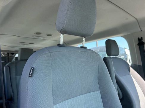 Used 2019 Ford Transit 350 XLT image 10