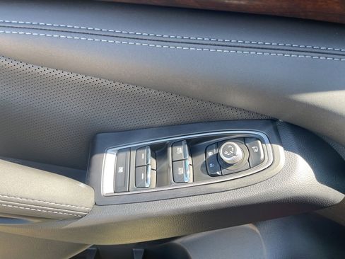 Used 2025 Subaru Ascent Touring image 20