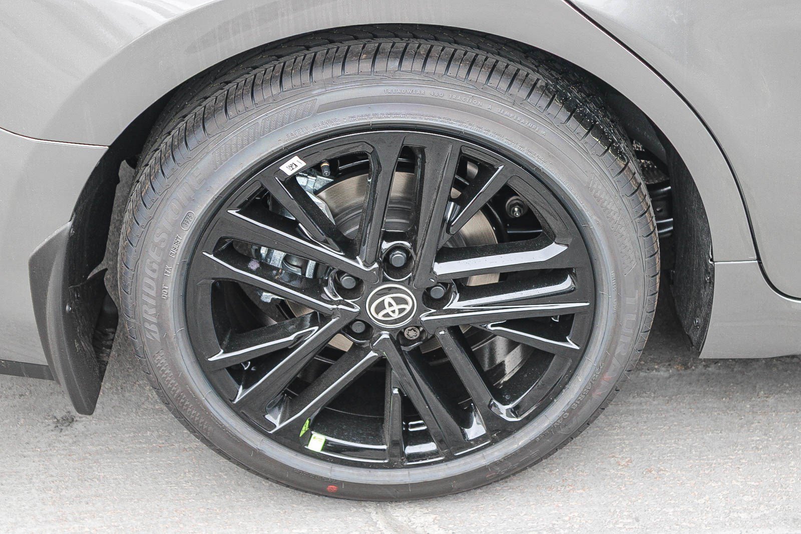 New 2026 Toyota Camry SE FWD image 12