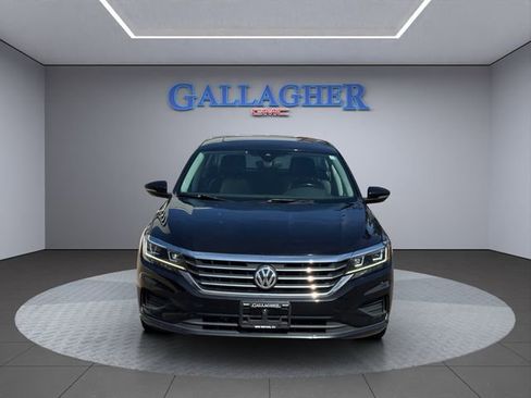 Used 2020 Volkswagen Passat 2.0T SE w/ Sunroof Package FWD image 12